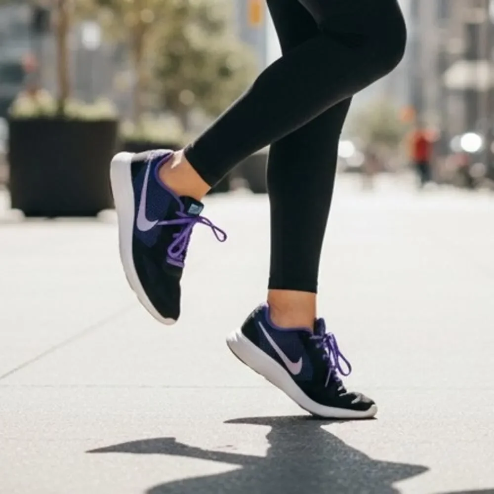 NIKE REVOLUTION 3 Women's Black & Purple Athletic Running Sneakers - Size: 9.5